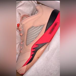 Air Jordan Retro 5- Pink